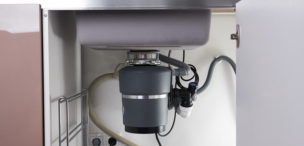 How a food waste disposer works